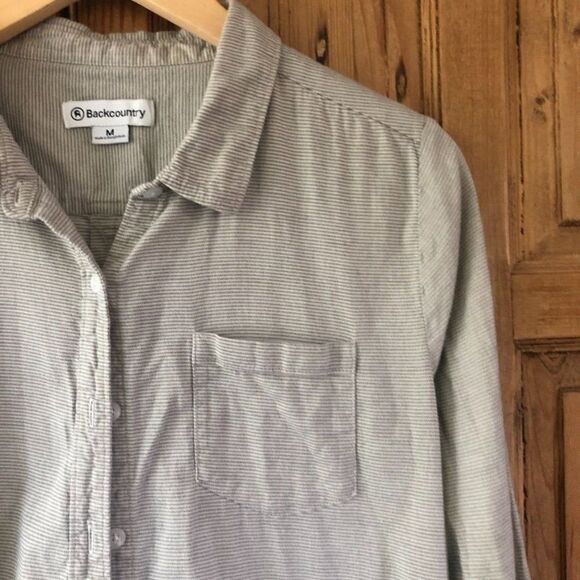 Backcountry Medium Button Front Shirt - Picture 3 of 6